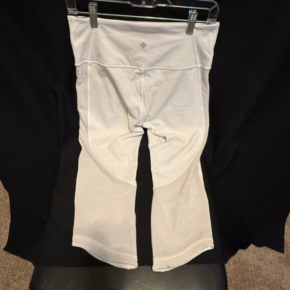 LULULEMON Women's Large White Ready Set Go Crop Mesh Panels - Picture 2 of 11